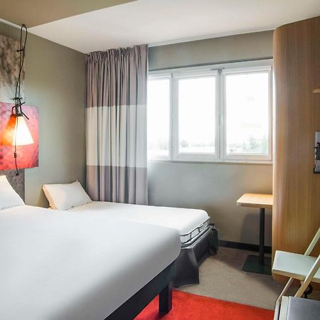 Hotel Ibis Tarbes Odos Zewnętrze zdjęcie